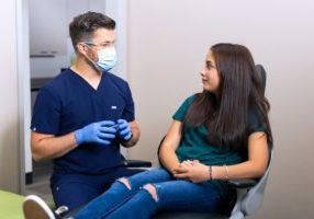 Keeping Your Teeth Clean During Orthodontic Treatment